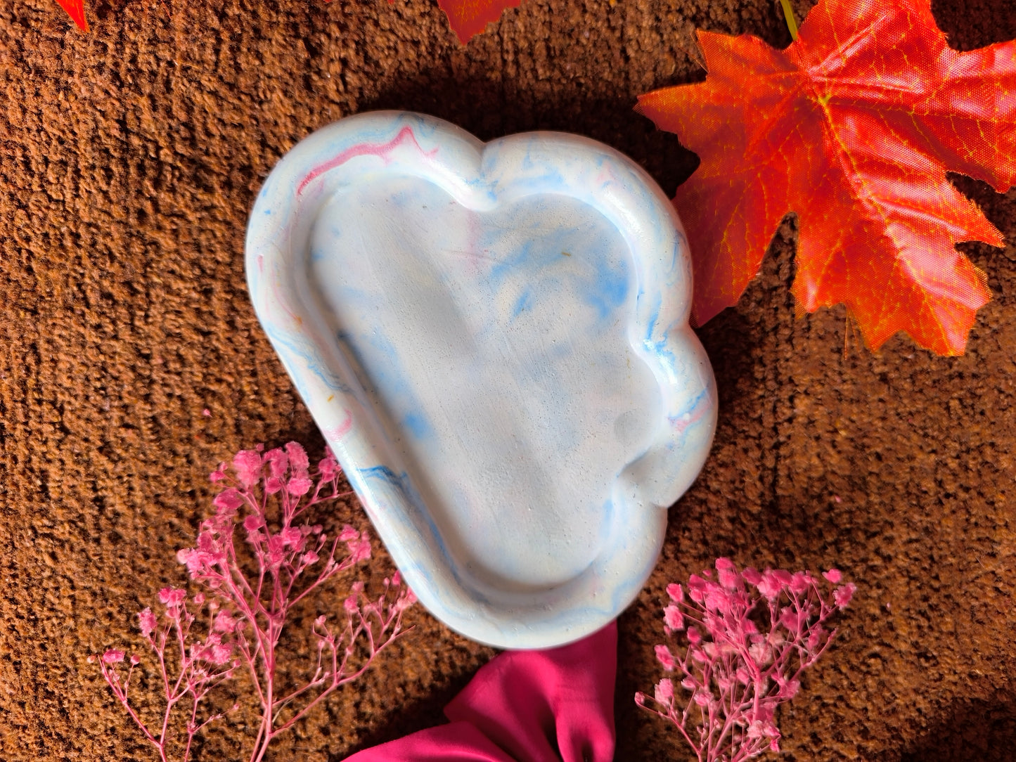 Marble effect cloud tray🌈