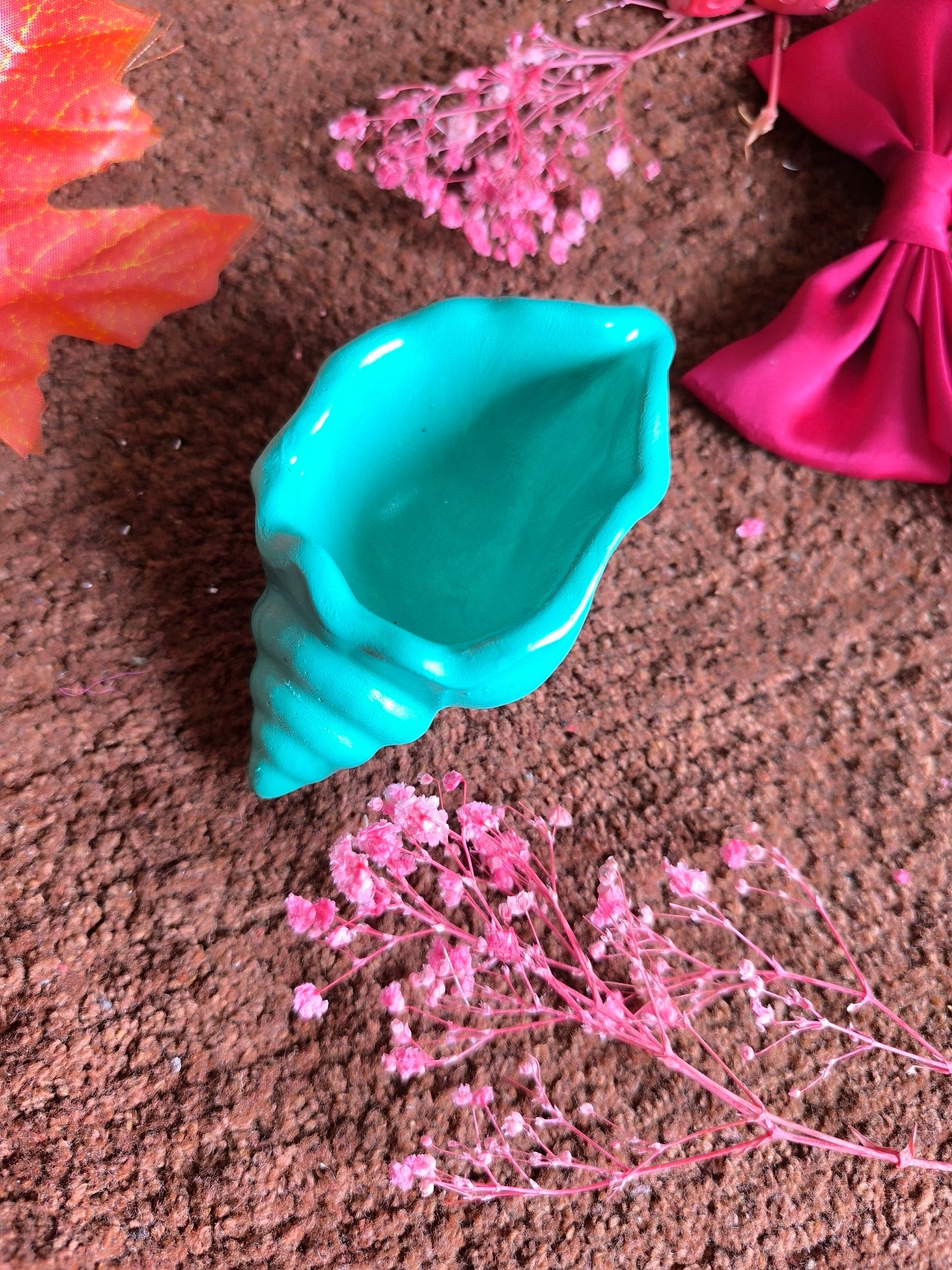 Olive green shell 🐚